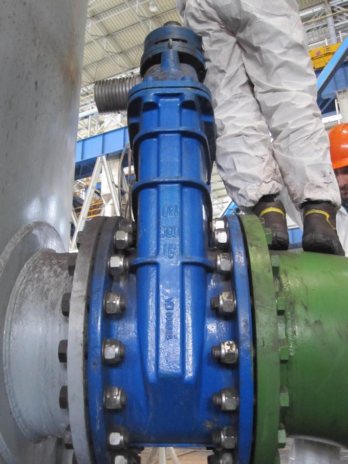 PN10 Metal Seated Gate Valve , Stem Seals Resilient Seated Valves